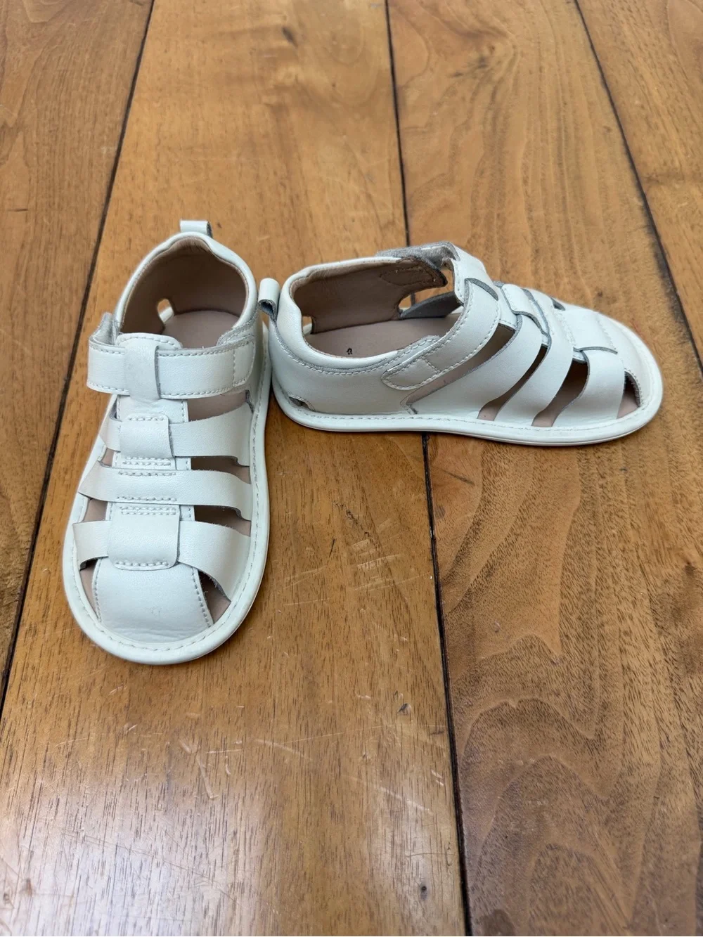 Old Soles Fisherman Sandals Cream Leather Size 7 EUC Toddler